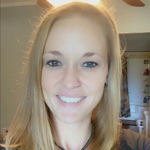 Meet your Posher, Jaclyn